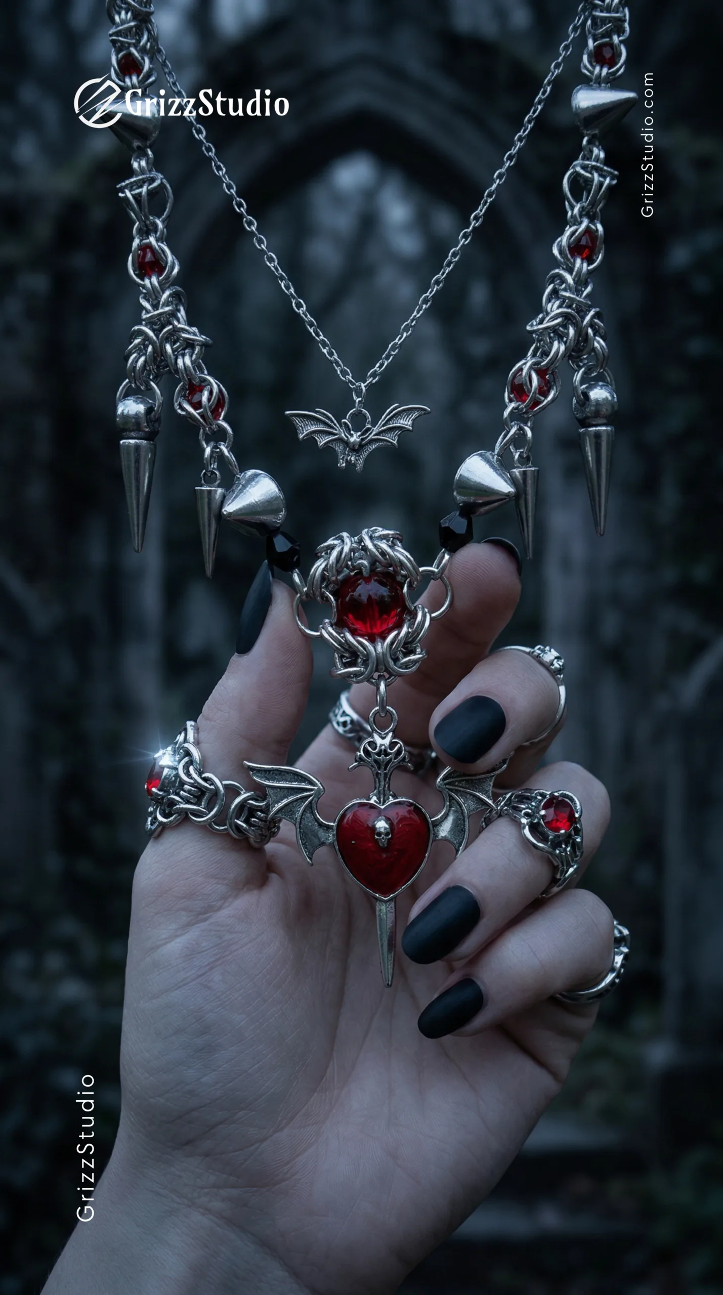 Vampire Heart Gothic Necklace | Grizz Studio®
